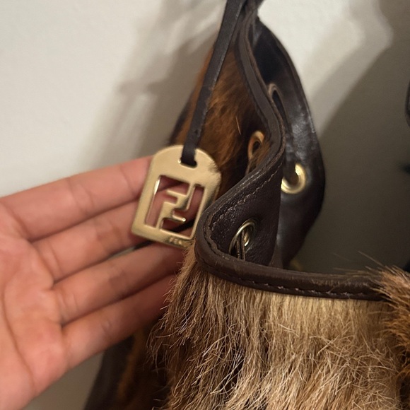 FENDI vintage calf hair hobo drawstring bag - Picture 7 of 17